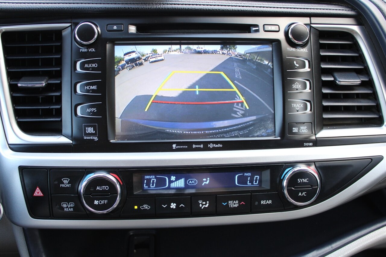 2017 Toyota Highlander Limited - Photo 28 - Reno, NV 89511