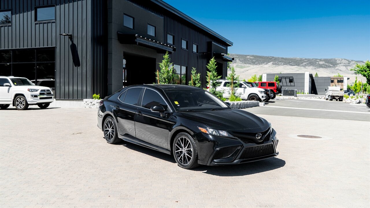 2022 Toyota Camry SE - Photo 7 - Reno, NV 89511