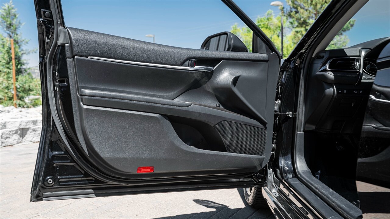 2022 Toyota Camry SE - Photo 19 - Reno, NV 89511