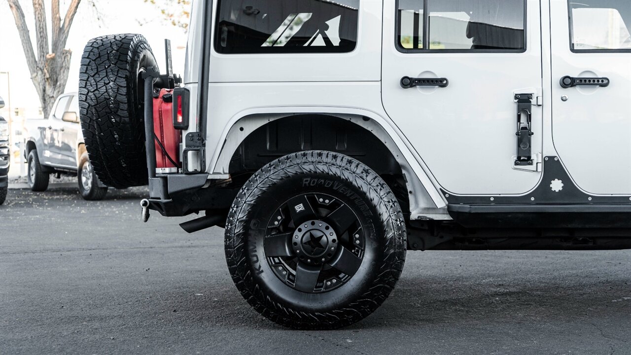 2013 Jeep Wrangler Unlimited Sahara - Photo 15 - Reno, NV 89511