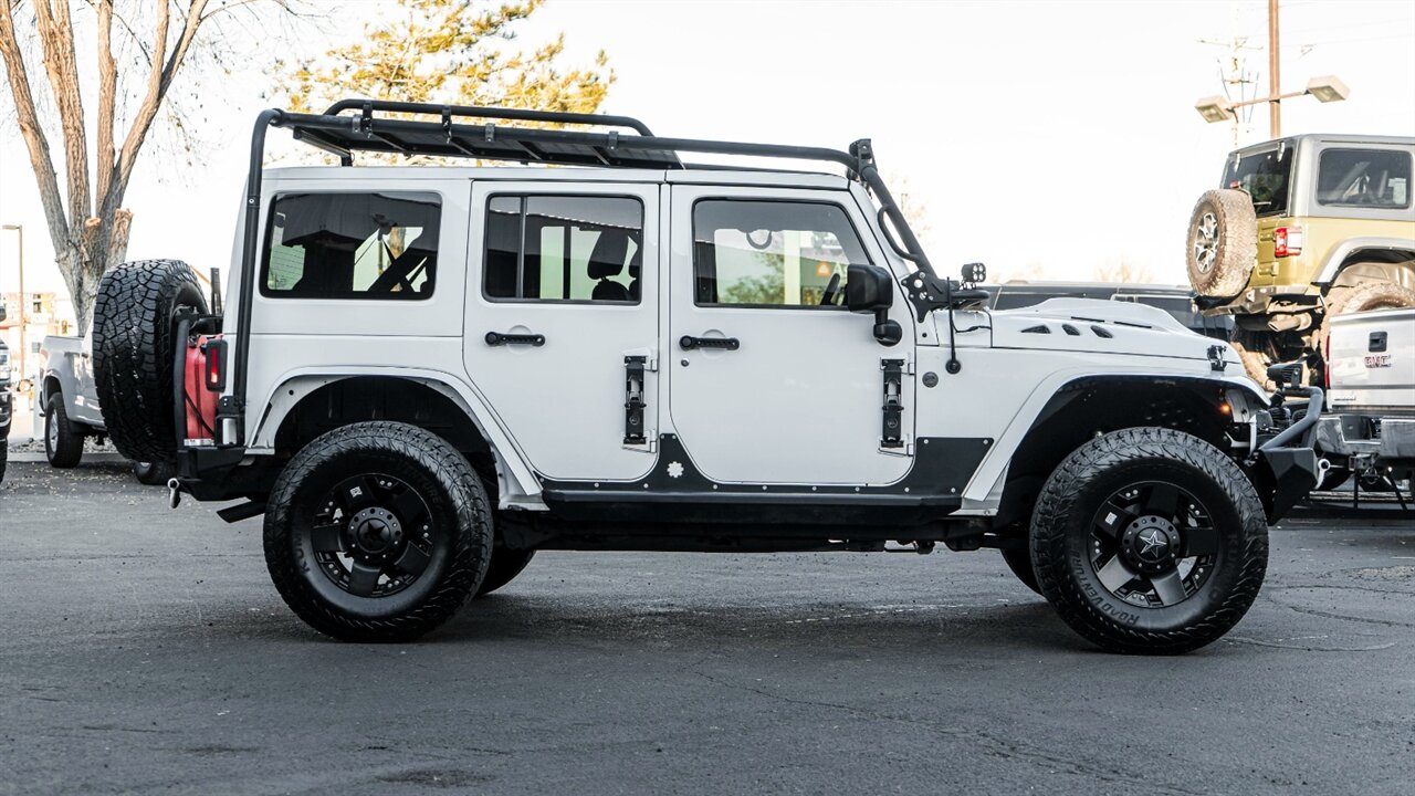 2013 Jeep Wrangler Unlimited Sahara - Photo 5 - Reno, NV 89511
