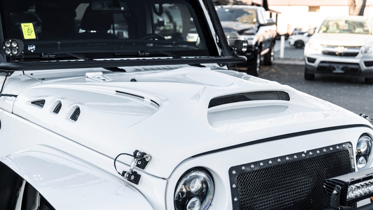 2013 Jeep Wrangler Unlimited Sahara - Photo 10 - Reno, NV 89511