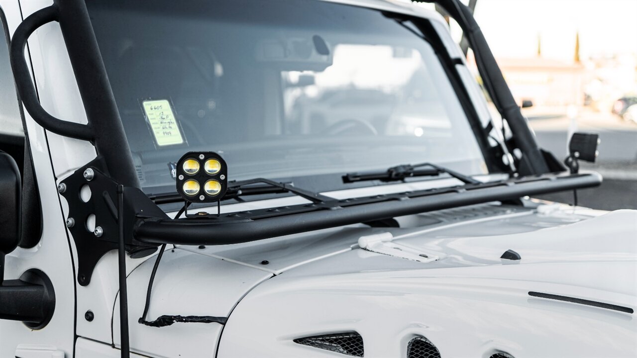 2013 Jeep Wrangler Unlimited Sahara - Photo 8 - Reno, NV 89511