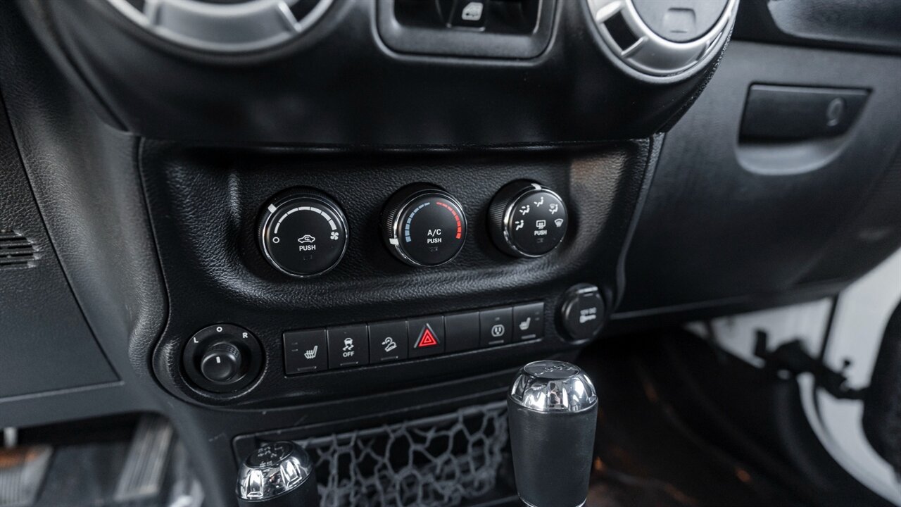 2013 Jeep Wrangler Unlimited Sahara - Photo 36 - Reno, NV 89511