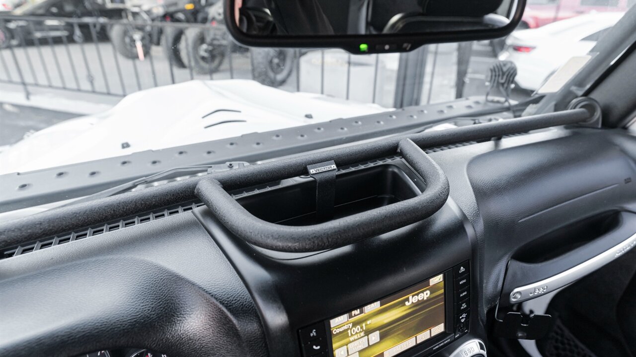 2013 Jeep Wrangler Unlimited Sahara - Photo 33 - Reno, NV 89511