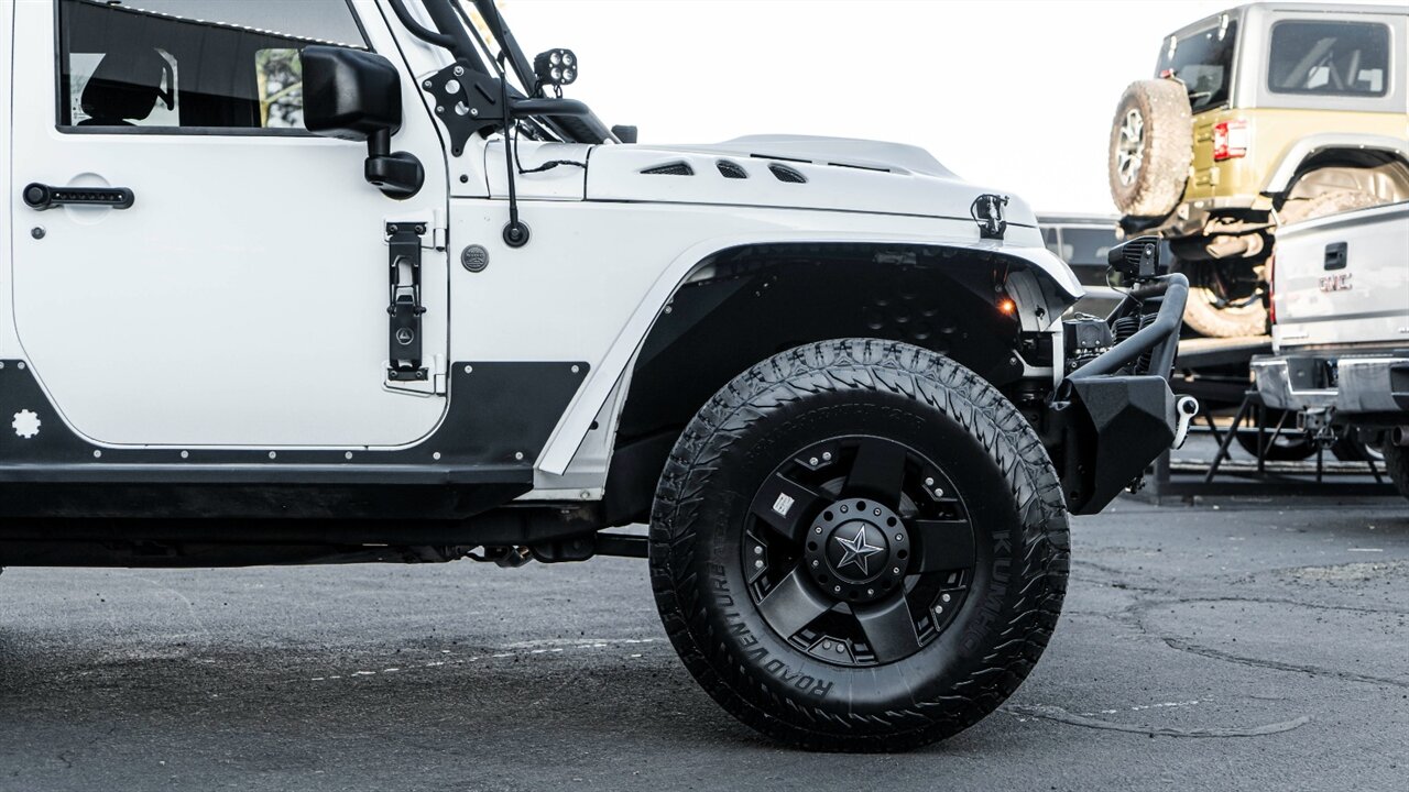 2013 Jeep Wrangler Unlimited Sahara - Photo 14 - Reno, NV 89511