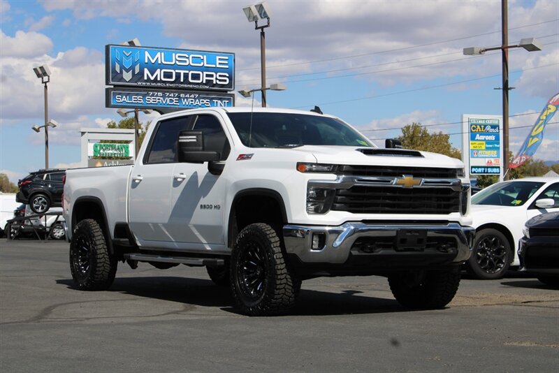 2024 Chevrolet Silverado 2500HD LT  