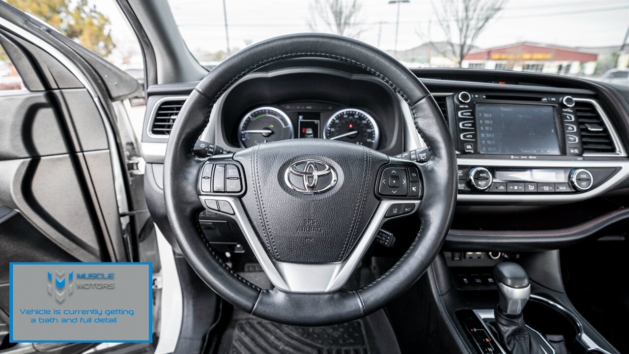 2019 Toyota Highlander Limited   - Photo 17 - Reno, NV 89511