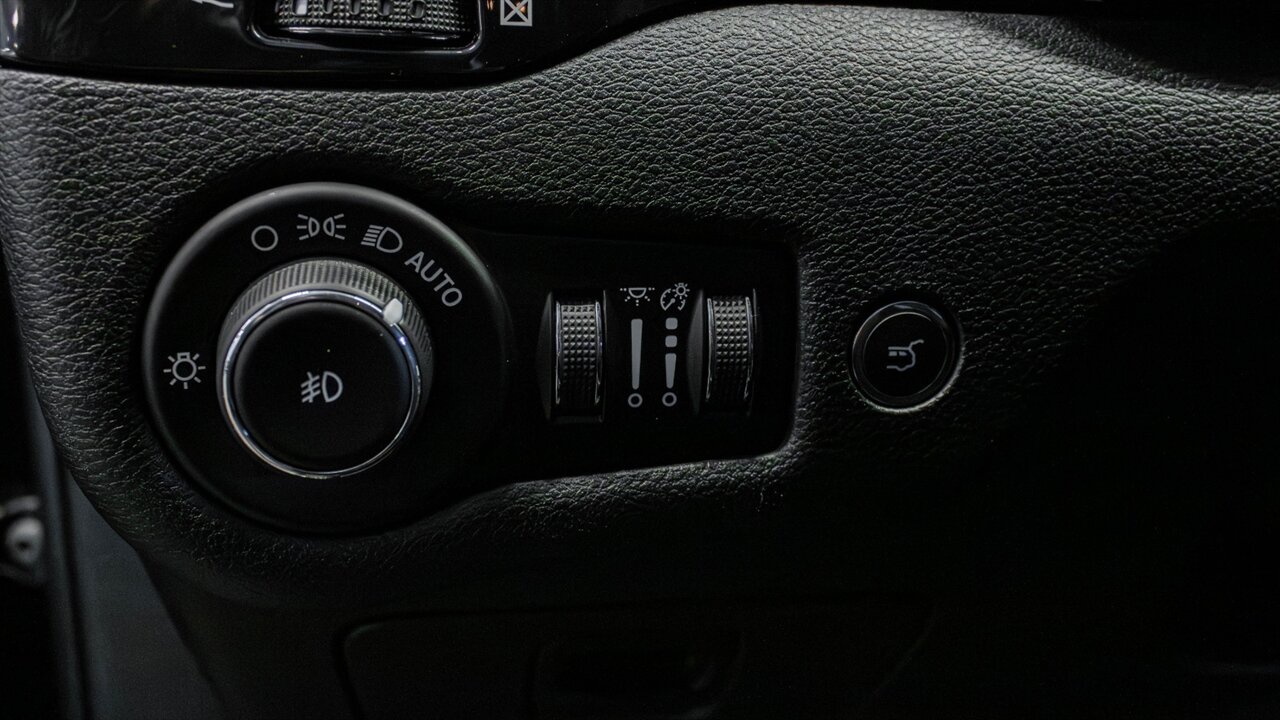 2020 Jeep Cherokee Altitude - Photo 22 - Reno, NV 89511