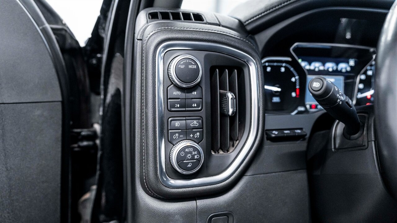 2020 GMC Sierra 3500 Denali   - Photo 25 - Reno, NV 89511