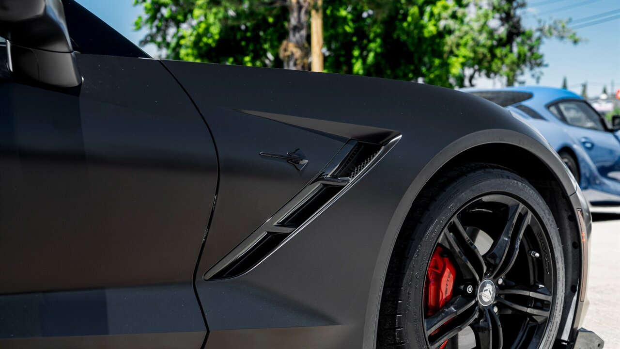 2016 Chevrolet Corvette Stingray 2LT   - Photo 12 - Reno, NV 89511