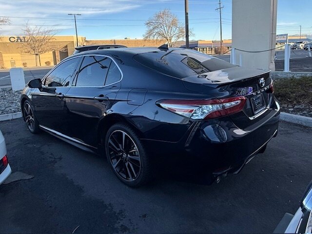 2018 Toyota Camry XLE   - Photo 2 - Reno, NV 89511