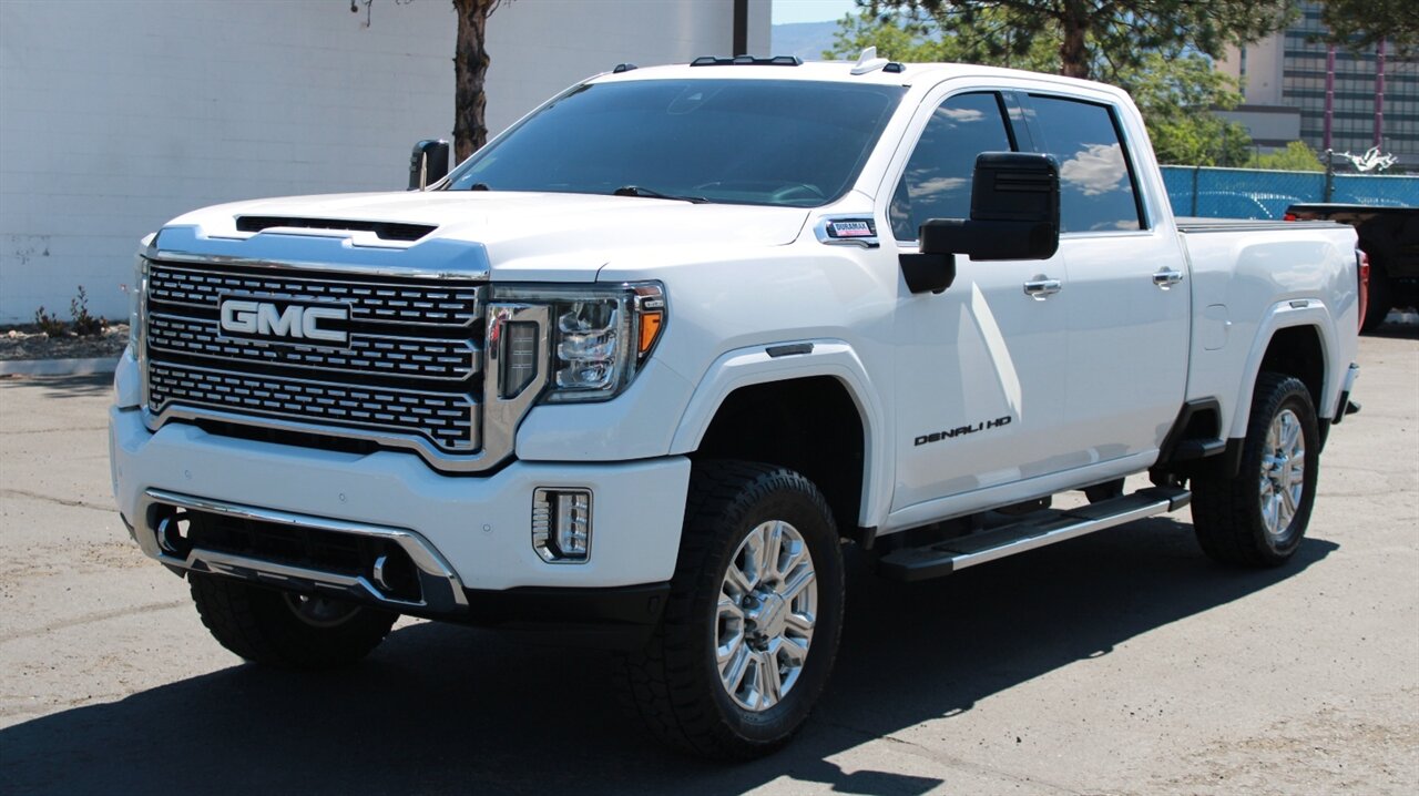 2020 GMC Sierra 2500HD Denali - Photo 3 - Reno, NV 89511