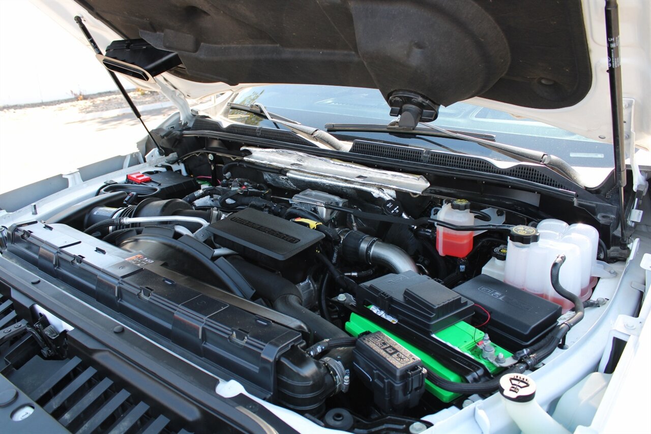 2020 GMC Sierra 2500HD Denali - Photo 18 - Reno, NV 89511