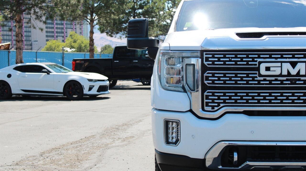 2020 GMC Sierra 2500HD Denali - Photo 5 - Reno, NV 89511