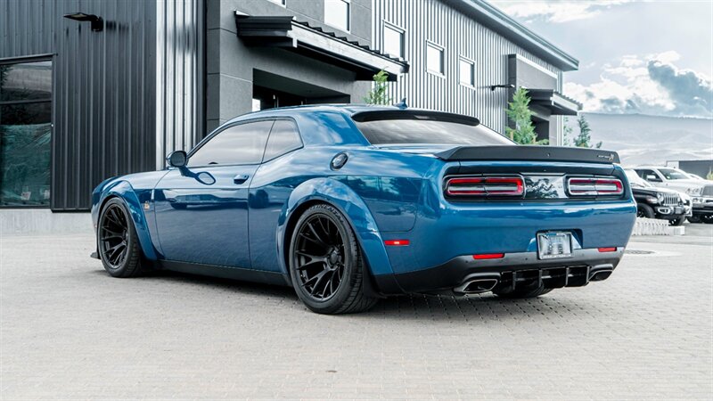 2020 Dodge Challenger R/T Scat Pack Widebody  