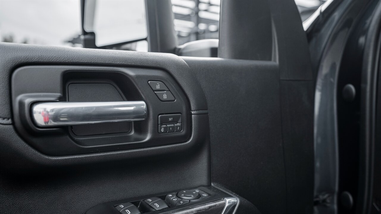 2020 Chevrolet Silverado 2500HD LTZ   - Photo 24 - Reno, NV 89511