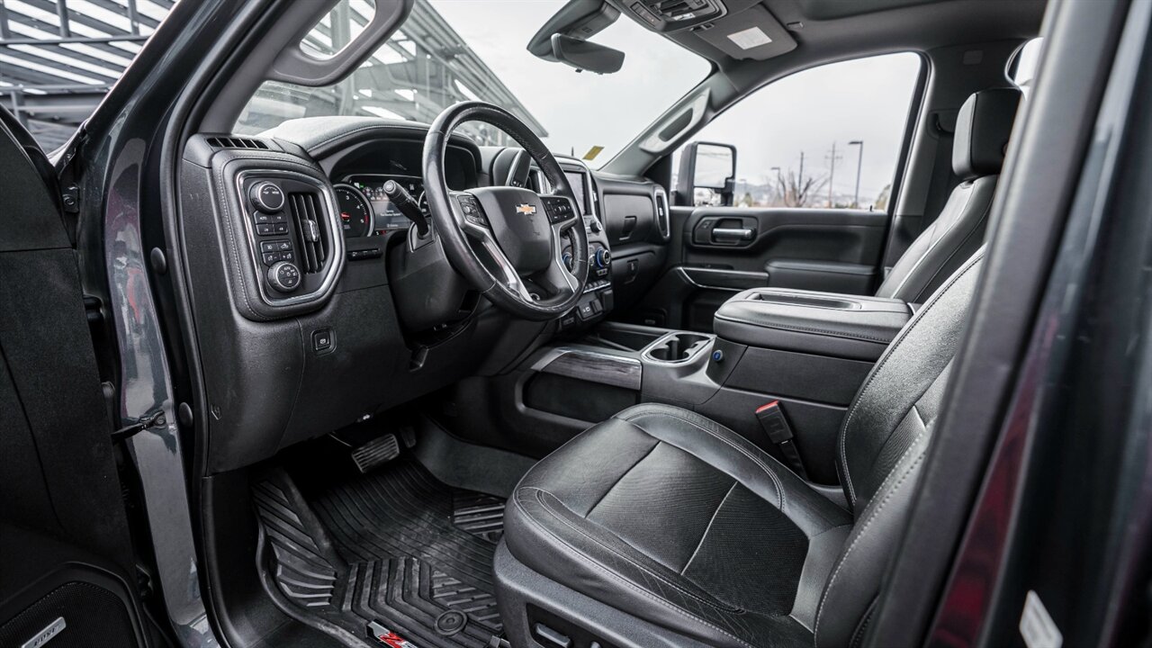 2020 Chevrolet Silverado 2500HD LTZ   - Photo 18 - Reno, NV 89511