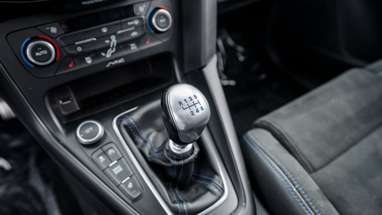 2017 Ford Focus RS   - Photo 34 - Reno, NV 89511