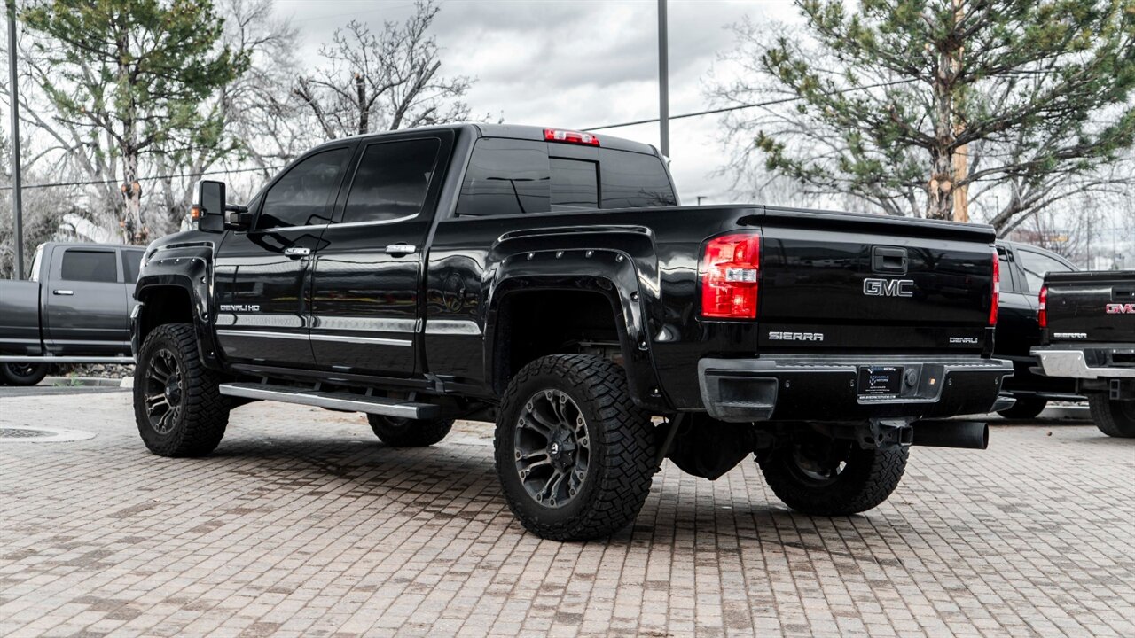 2019 GMC Sierra 2500 Denali   - Photo 2 - Reno, NV 89511