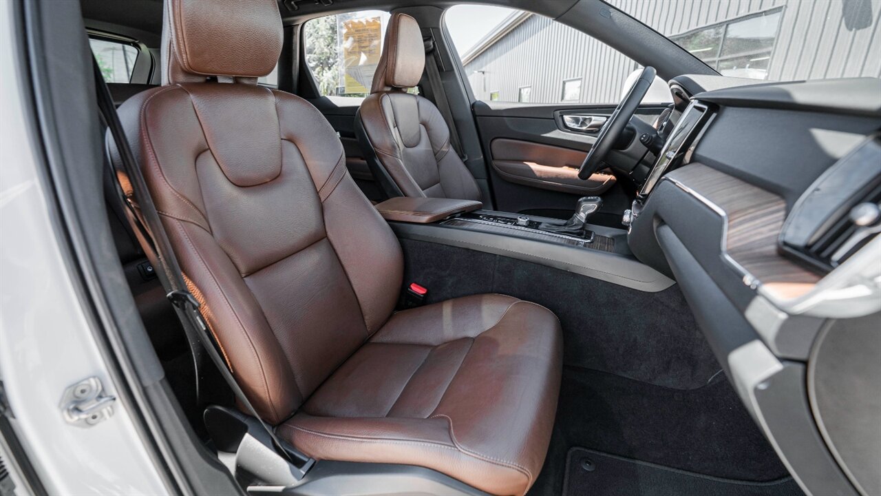 2021 Volvo XC60 T5 Momentum - Photo 18 - Reno, NV 89511