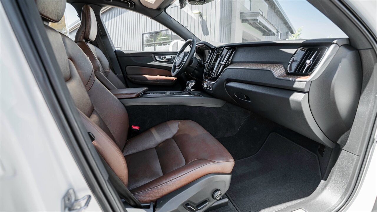 2021 Volvo XC60 T5 Momentum - Photo 19 - Reno, NV 89511