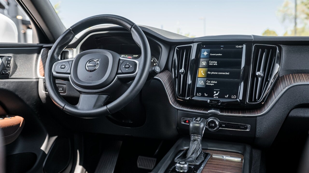 2021 Volvo XC60 T5 Momentum - Photo 17 - Reno, NV 89511