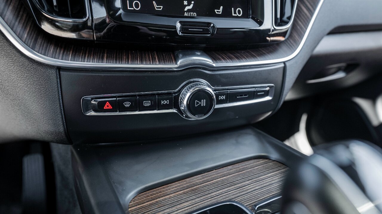 2021 Volvo XC60 T5 Momentum - Photo 27 - Reno, NV 89511