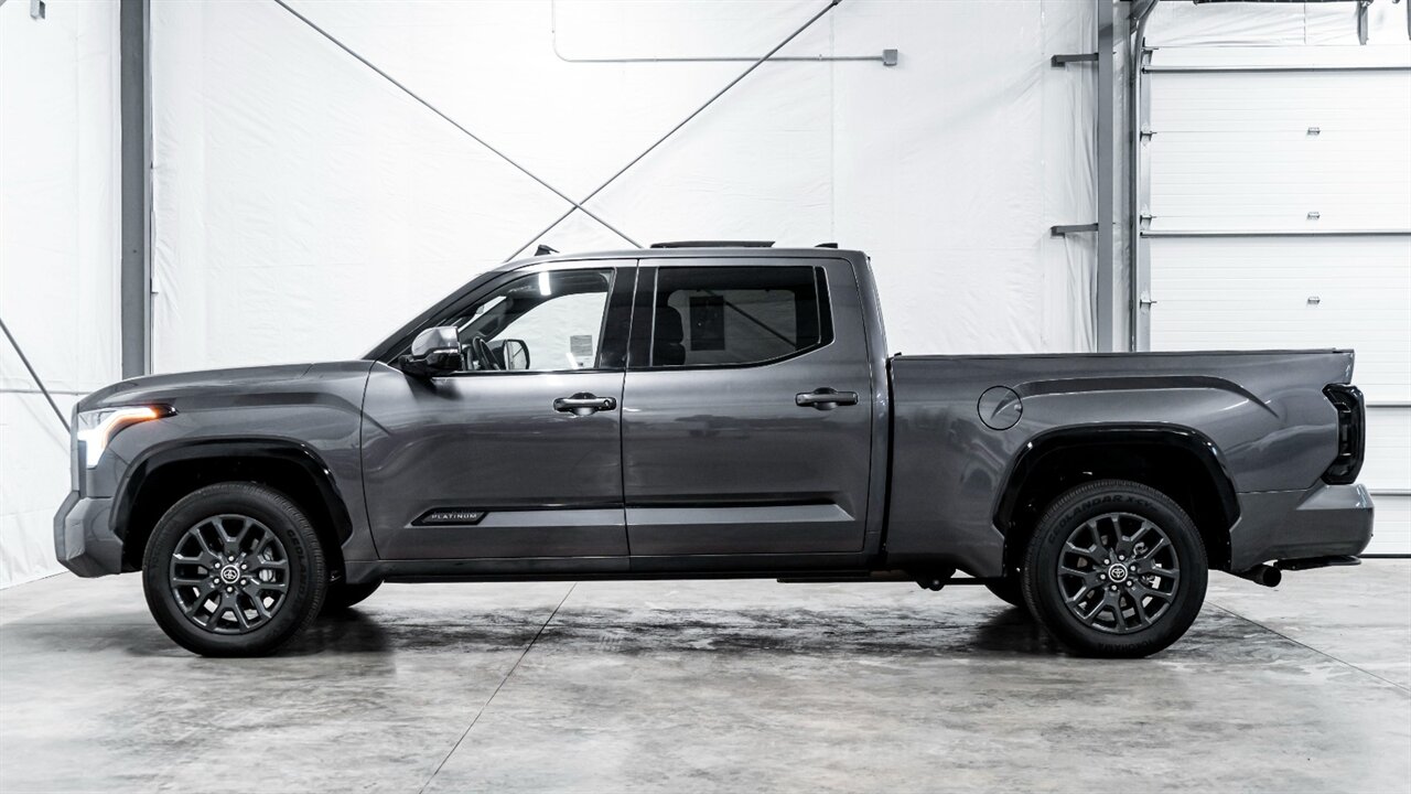 2022 Toyota Tundra Platinum   - Photo 4 - Reno, NV 89511