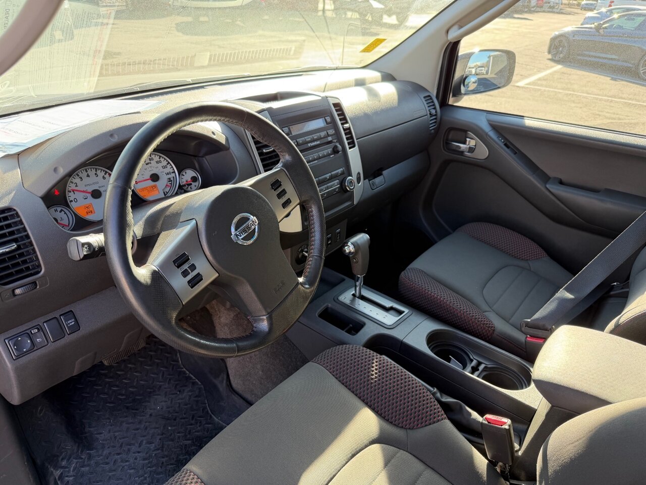 2011 Nissan Frontier PRO-4X   - Photo 10 - Reno, NV 89511