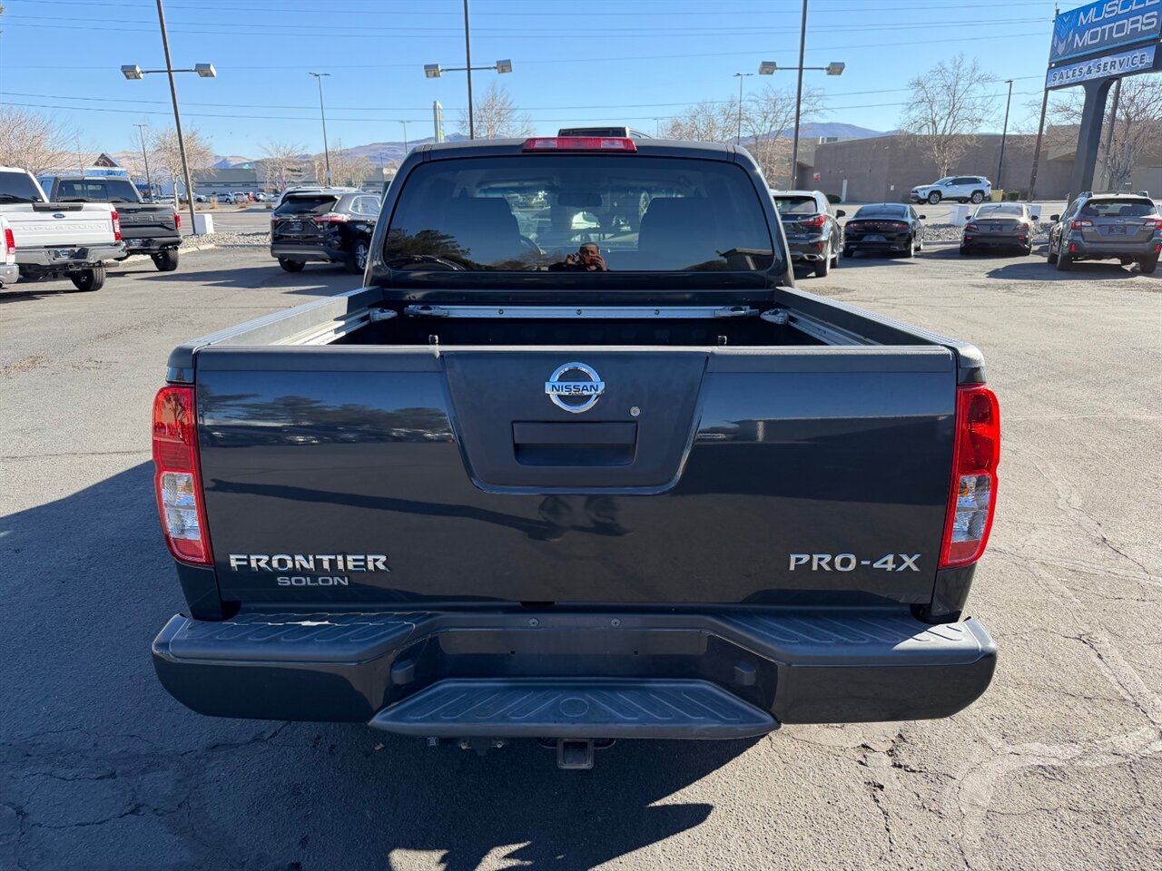 2011 Nissan Frontier PRO-4X   - Photo 6 - Reno, NV 89511