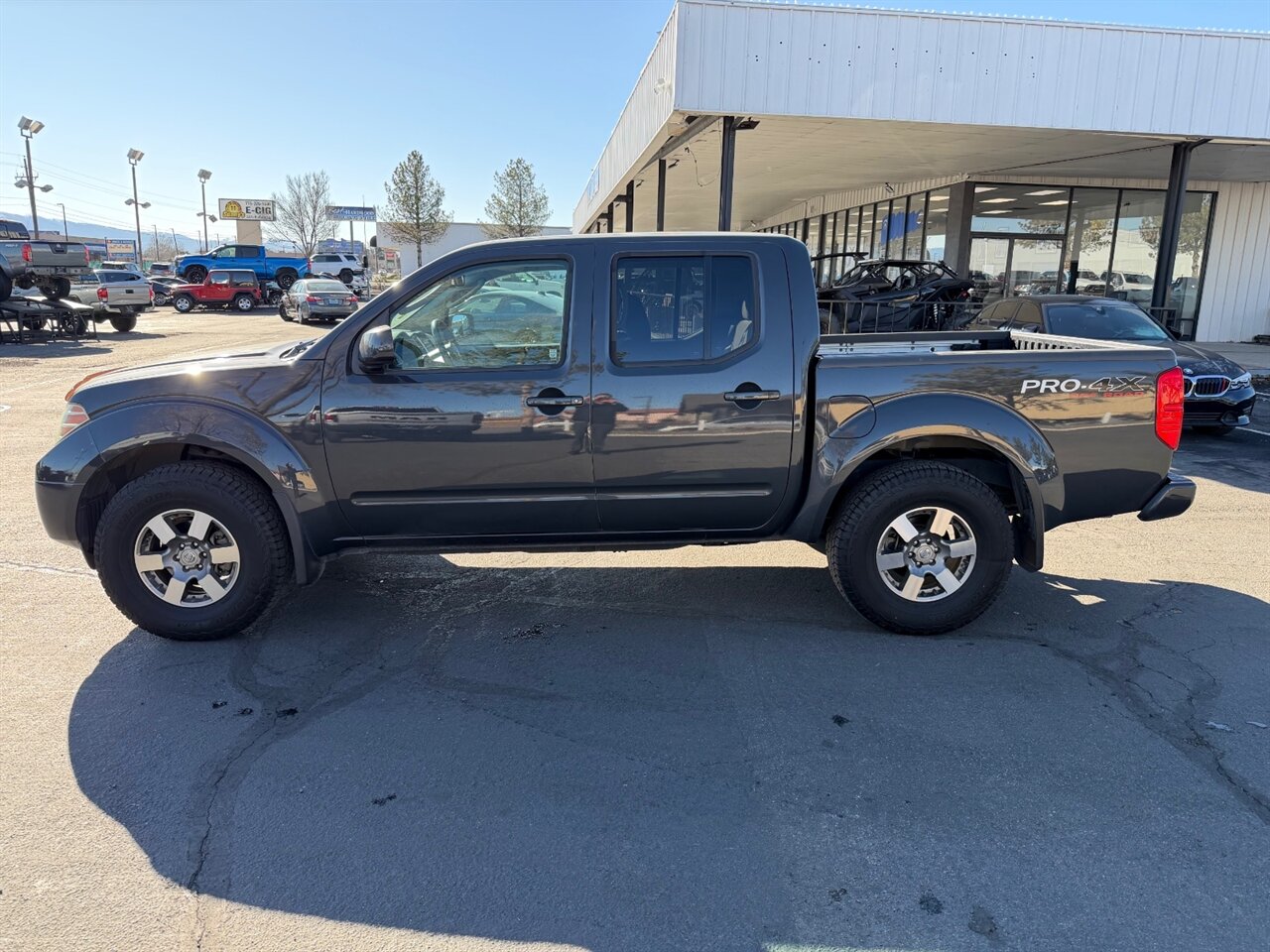 2011 Nissan Frontier PRO-4X   - Photo 3 - Reno, NV 89511