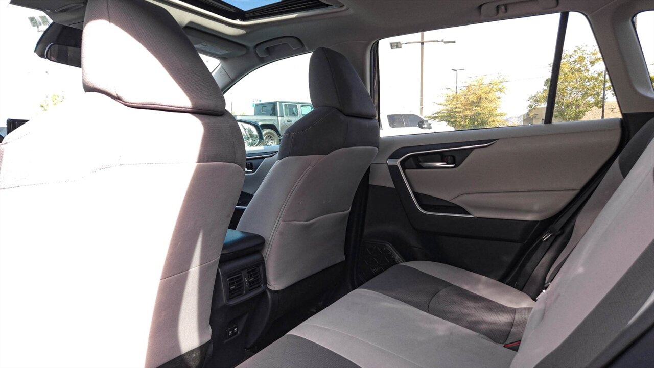 2019 Toyota RAV4 XLE   - Photo 20 - Reno, NV 89511