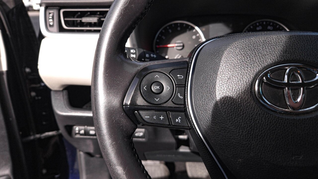 2019 Toyota RAV4 XLE   - Photo 13 - Reno, NV 89511