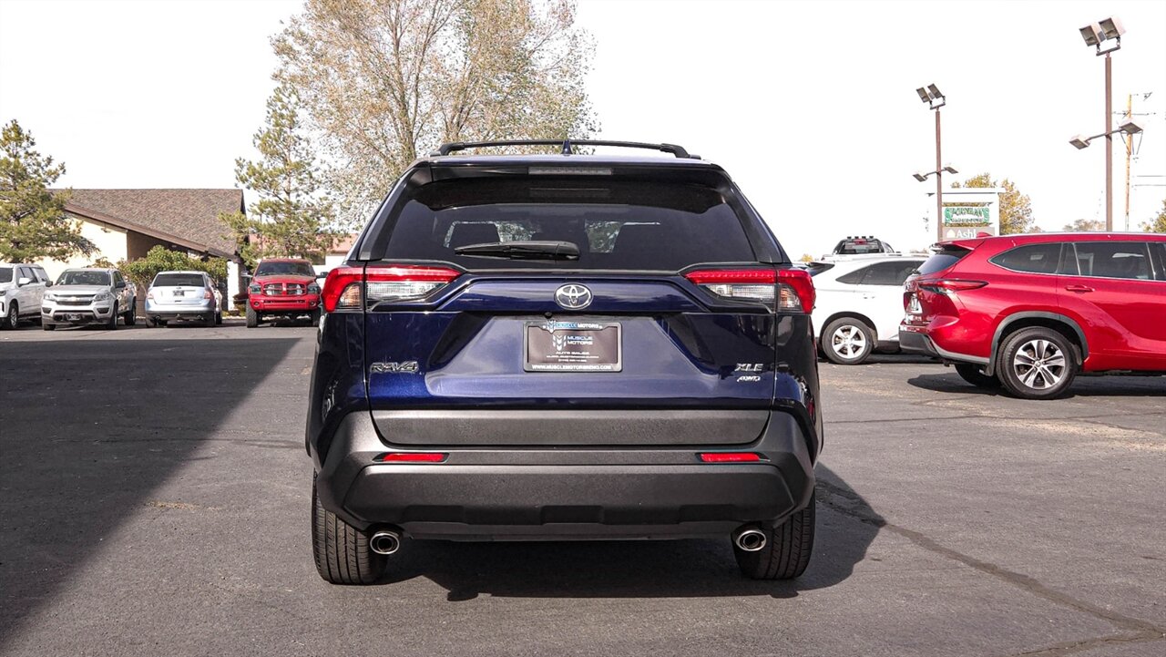 2019 Toyota RAV4 XLE   - Photo 6 - Reno, NV 89511