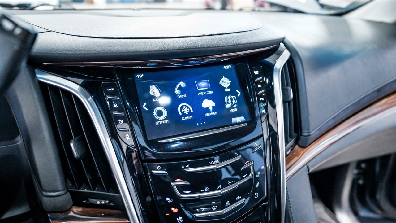 2019 Cadillac Escalade Premium Luxury   - Photo 41 - Reno, NV 89511