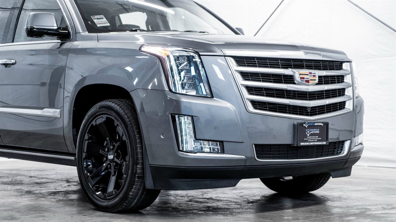 2019 Cadillac Escalade Premium Luxury   - Photo 10 - Reno, NV 89511