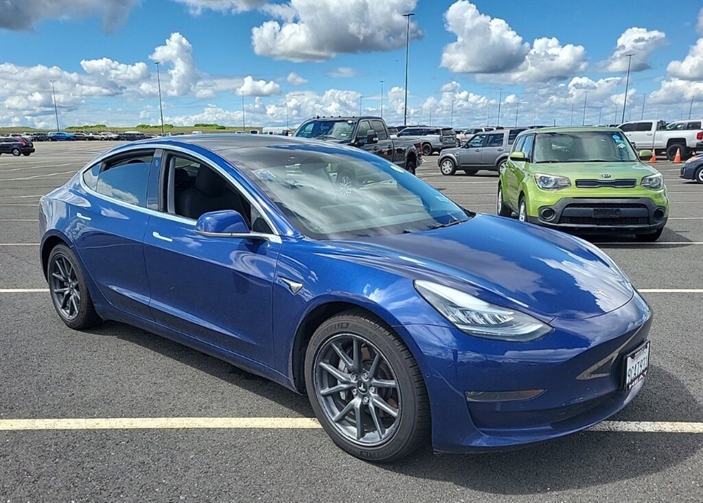 2019 Tesla Model 3 Dual Motor All-Whel Drive Long Range's photo