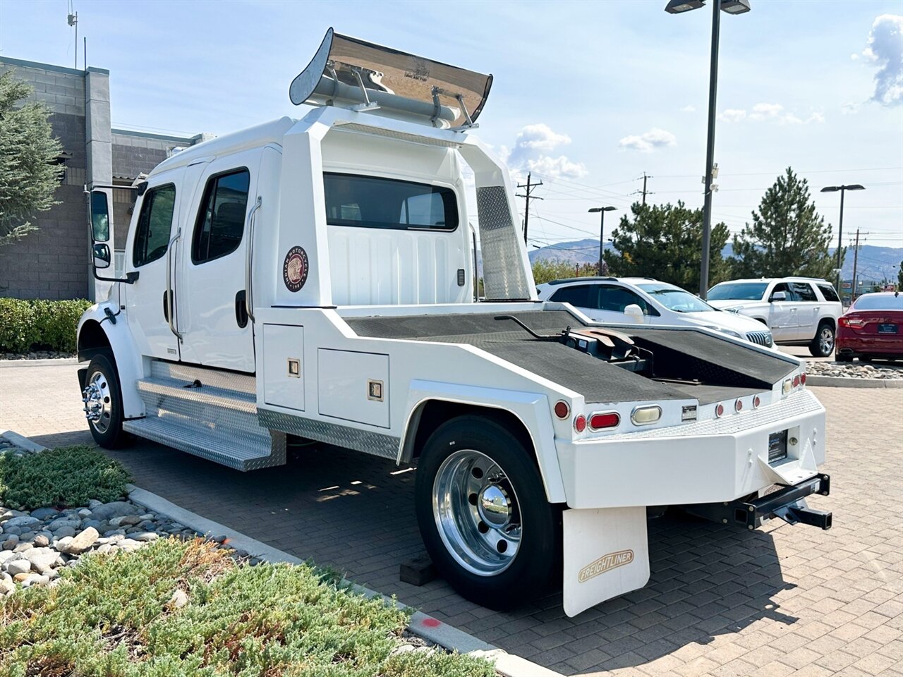 2006 Freightliner M2 106 Sport Chassis - Photo 2 - Reno, NV 89511