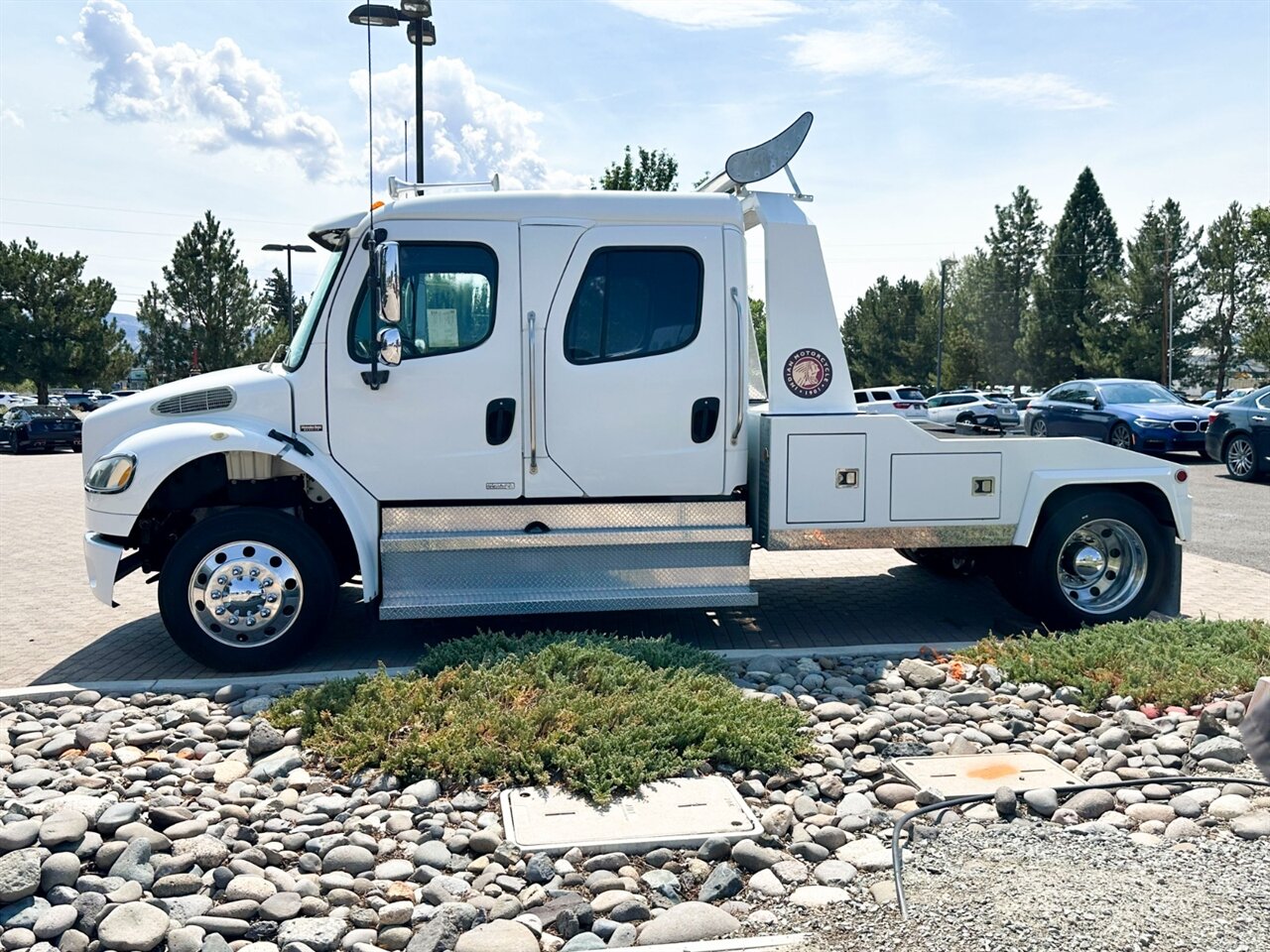 2006 Freightliner M2 106 Sport Chassis - Photo 3 - Reno, NV 89511