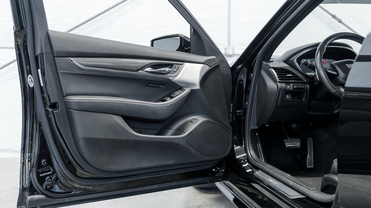 2021 Cadillac CT5-V V-Series - Photo 22 - Reno, NV 89511