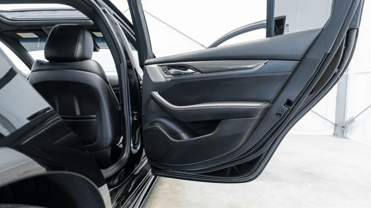 2021 Cadillac CT5-V V-Series - Photo 45 - Reno, NV 89511