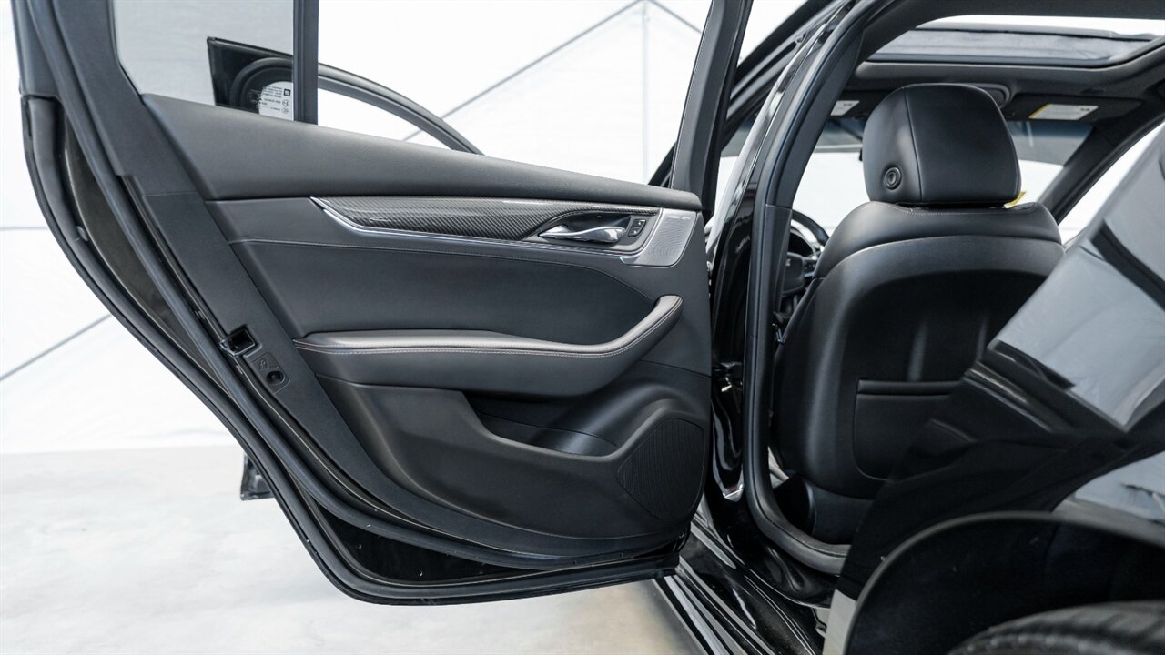 2021 Cadillac CT5-V V-Series - Photo 44 - Reno, NV 89511