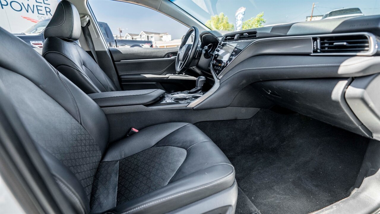 2018 Toyota Camry XSE   - Photo 12 - Reno, NV 89511