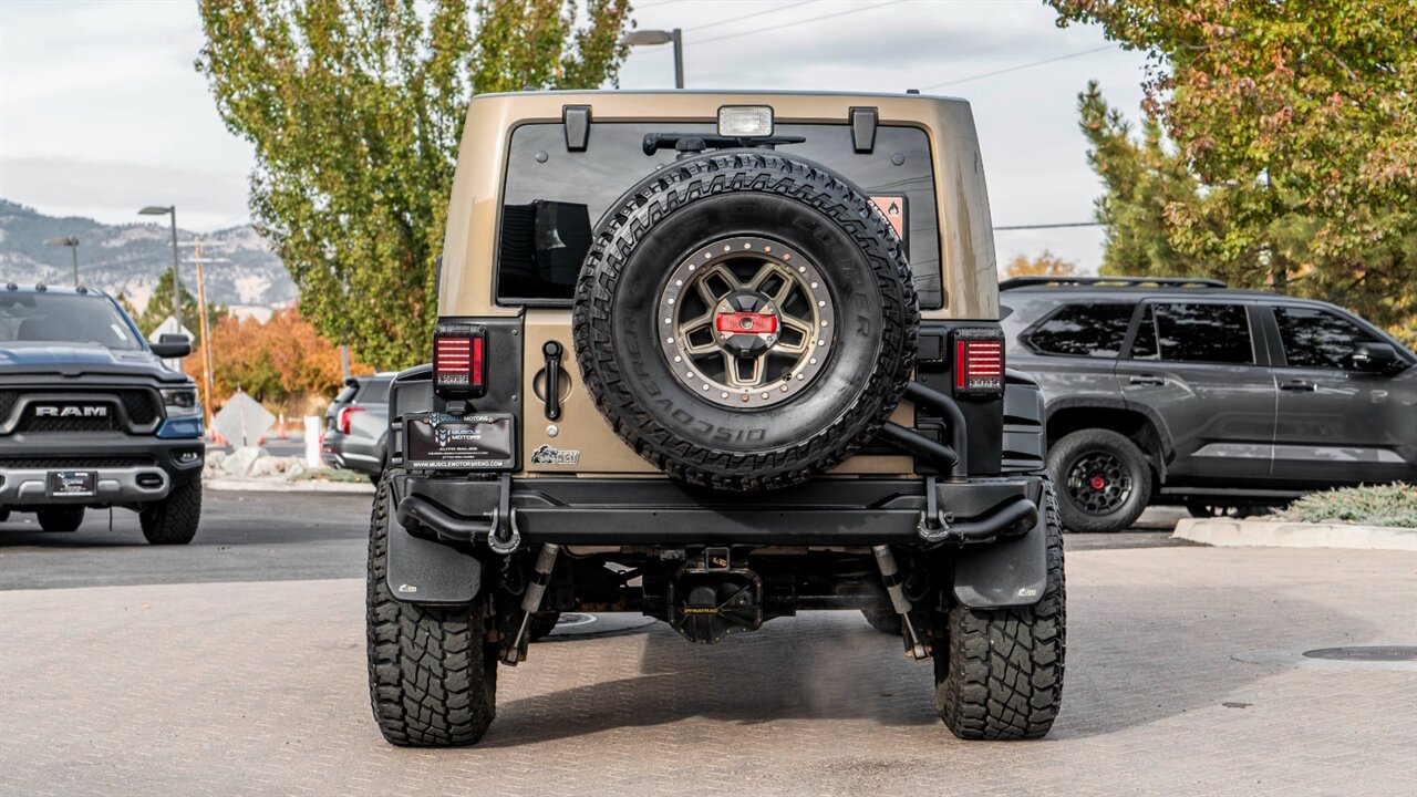 2015 Jeep Wrangler Unlimited Rubicon  AEV 6.4L V8 CONVERSION - Photo 6 - Reno, NV 89511