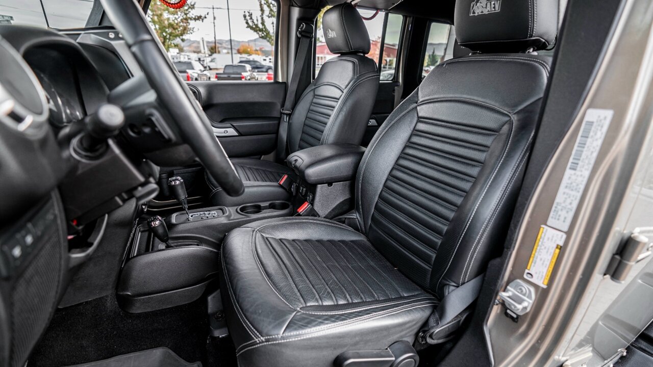 2015 Jeep Wrangler Unlimited Rubicon  AEV 6.4L V8 CONVERSION - Photo 28 - Reno, NV 89511