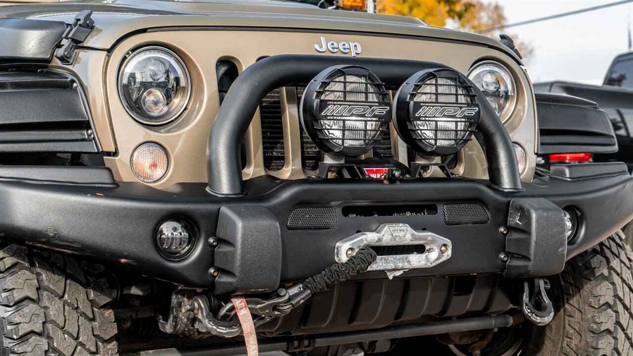 2015 Jeep Wrangler Unlimited Rubicon  AEV 6.4L V8 CONVERSION - Photo 13 - Reno, NV 89511