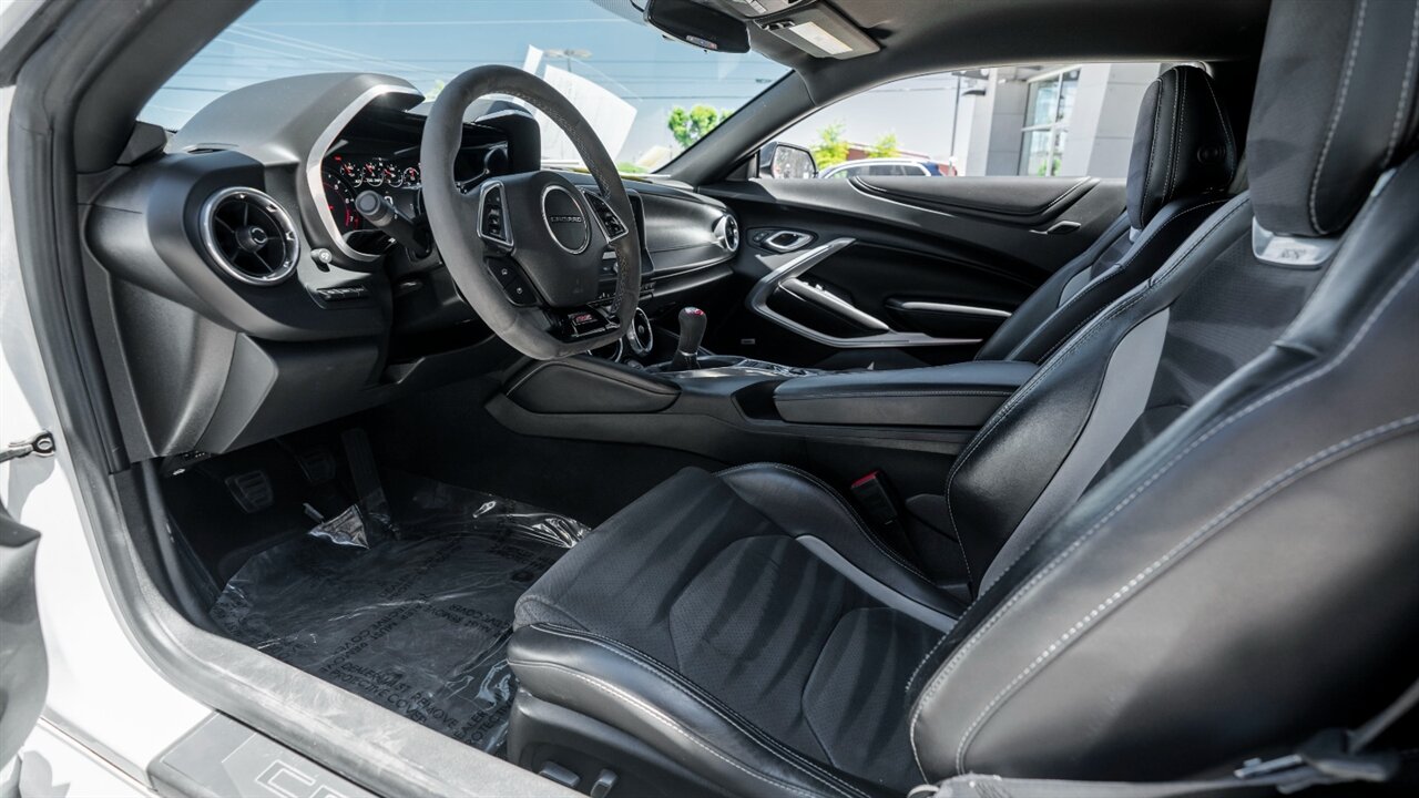 2018 Chevrolet Camaro SS 2SS - Photo 18 - Reno, NV 89511