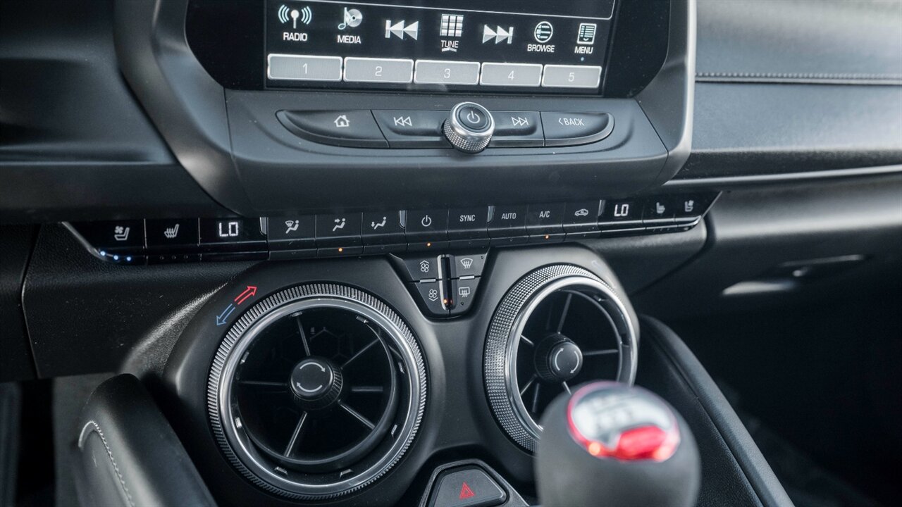 2018 Chevrolet Camaro SS 2SS - Photo 35 - Reno, NV 89511