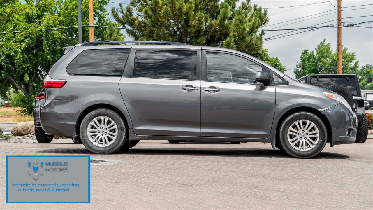 2015 Toyota Sienna XLE 8 Passenger   - Photo 5 - Reno, NV 89511